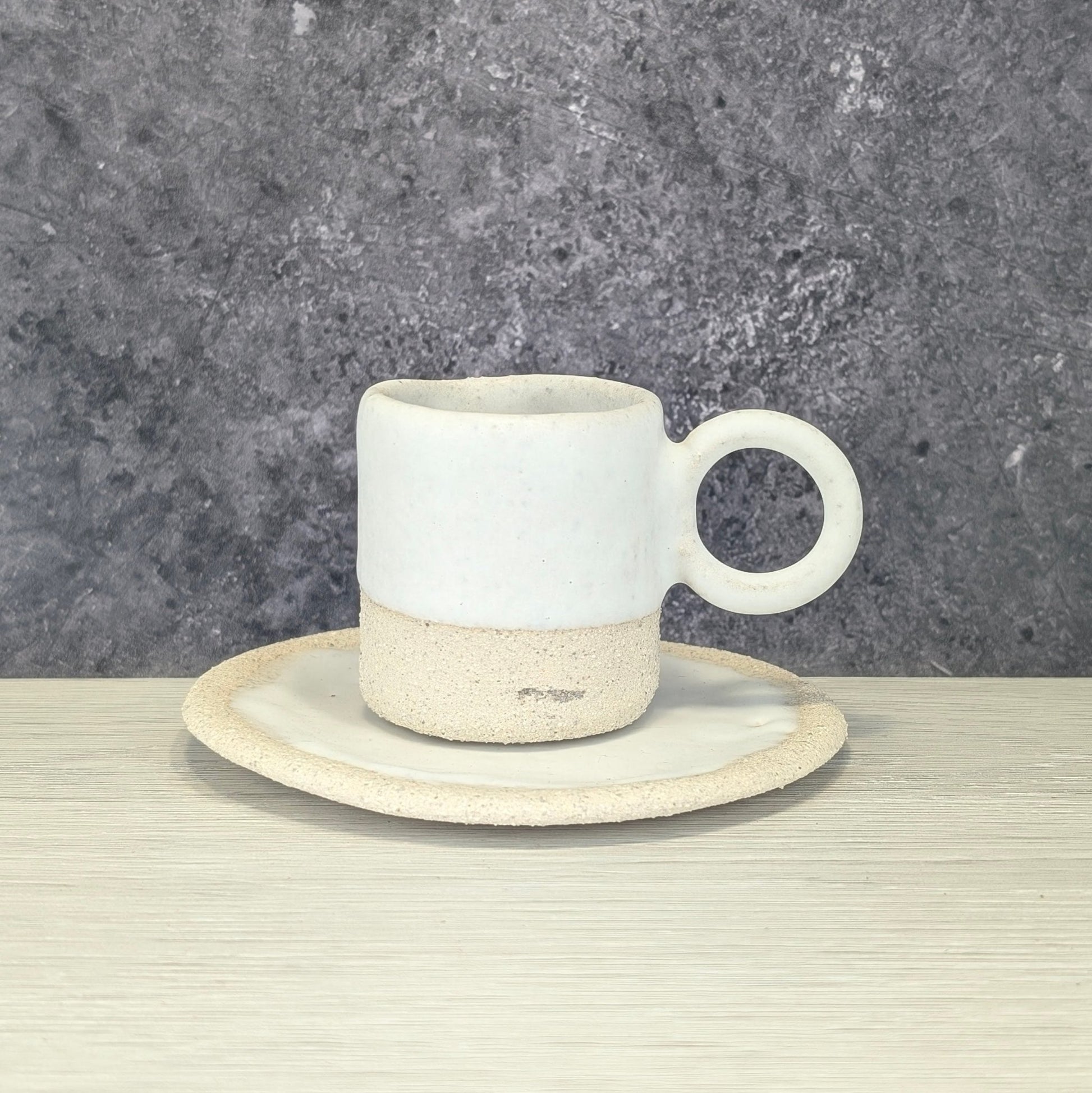 Tazzina con Piattino in Gres Beige – Artigianale - AUTHENTICO CERAMICS