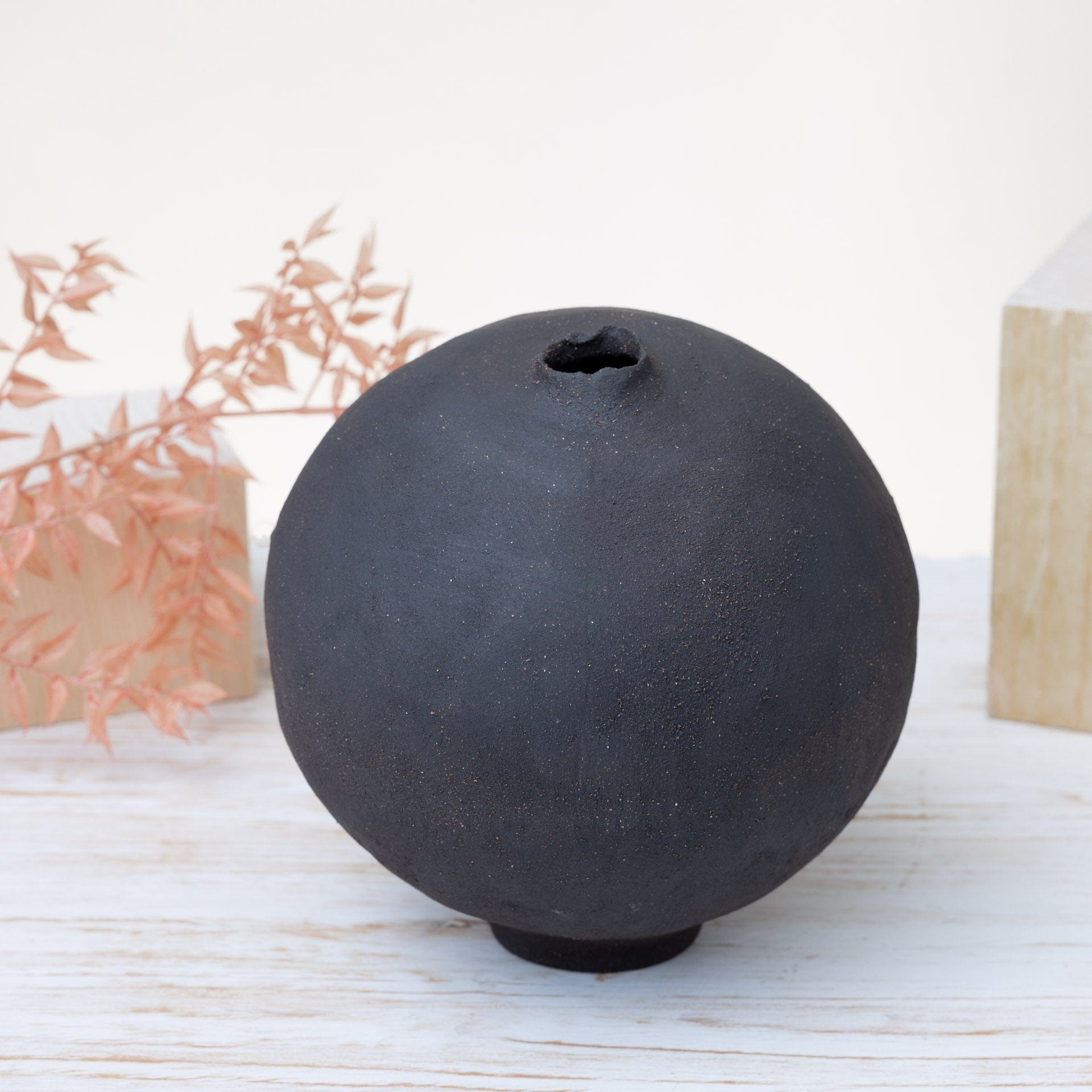 Vaso Moonjar Wabi Sabi – Marrone e Nero Texturizzato - AUTHENTICO CERAMICS